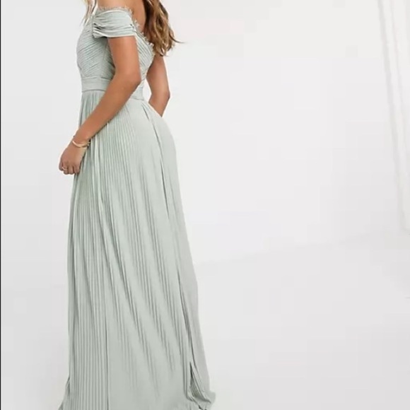 Asos premium lace and pleat Bardot maxi dress sage green NWT 4 - Picture 5 of 12